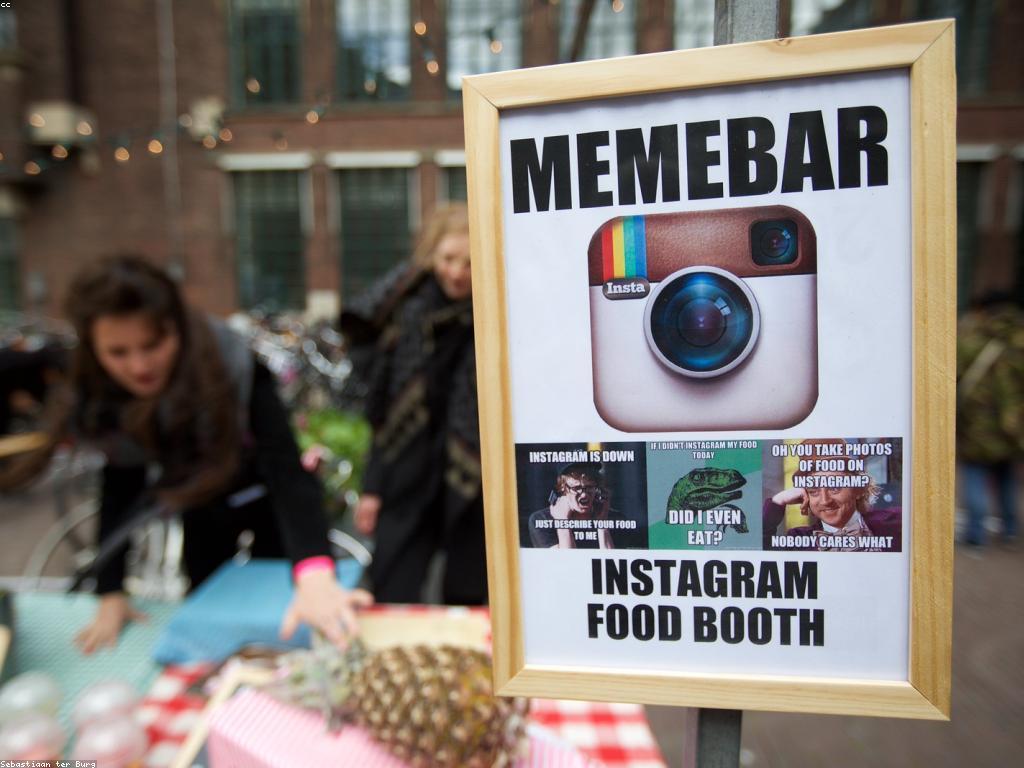 សារៈសំខាន់នៃការបង្កើតក្បាច់ស្លុតក្នុងសិល្បៈ